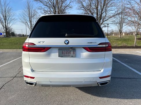 Used 2022 BMW X7 xDrive40i image 8