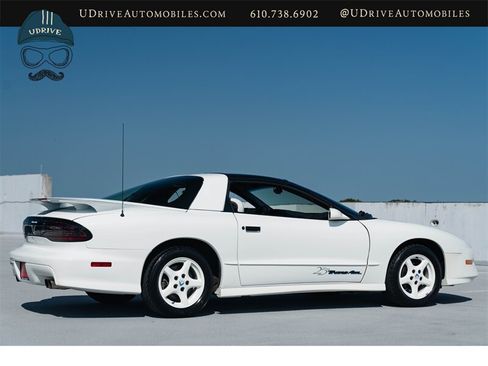Used 1994 Pontiac Firebird RWD image 31