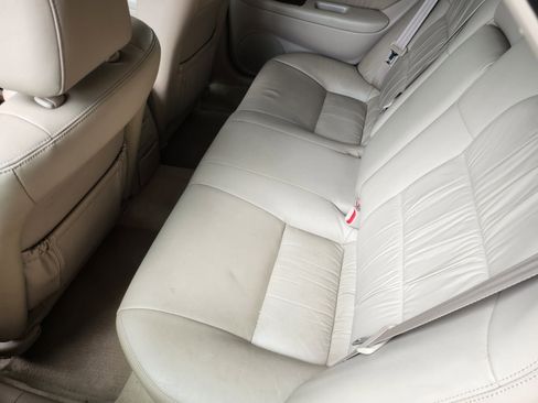 Used 2000 Lexus ES 300 image 9