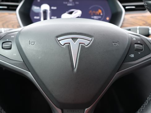 Used 2019 Tesla Model S 100D image 21
