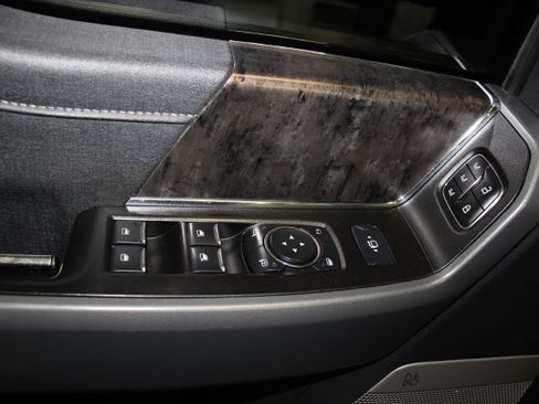 Used 2024 Ford F250 4x4 Crew Cab Super Duty image 22