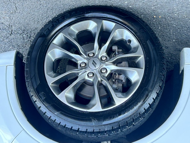 Used 2020 Dodge Durango 2WD GT image 34