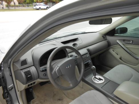 Used 2004 INFINITI G35 Sedan RWD image 12
