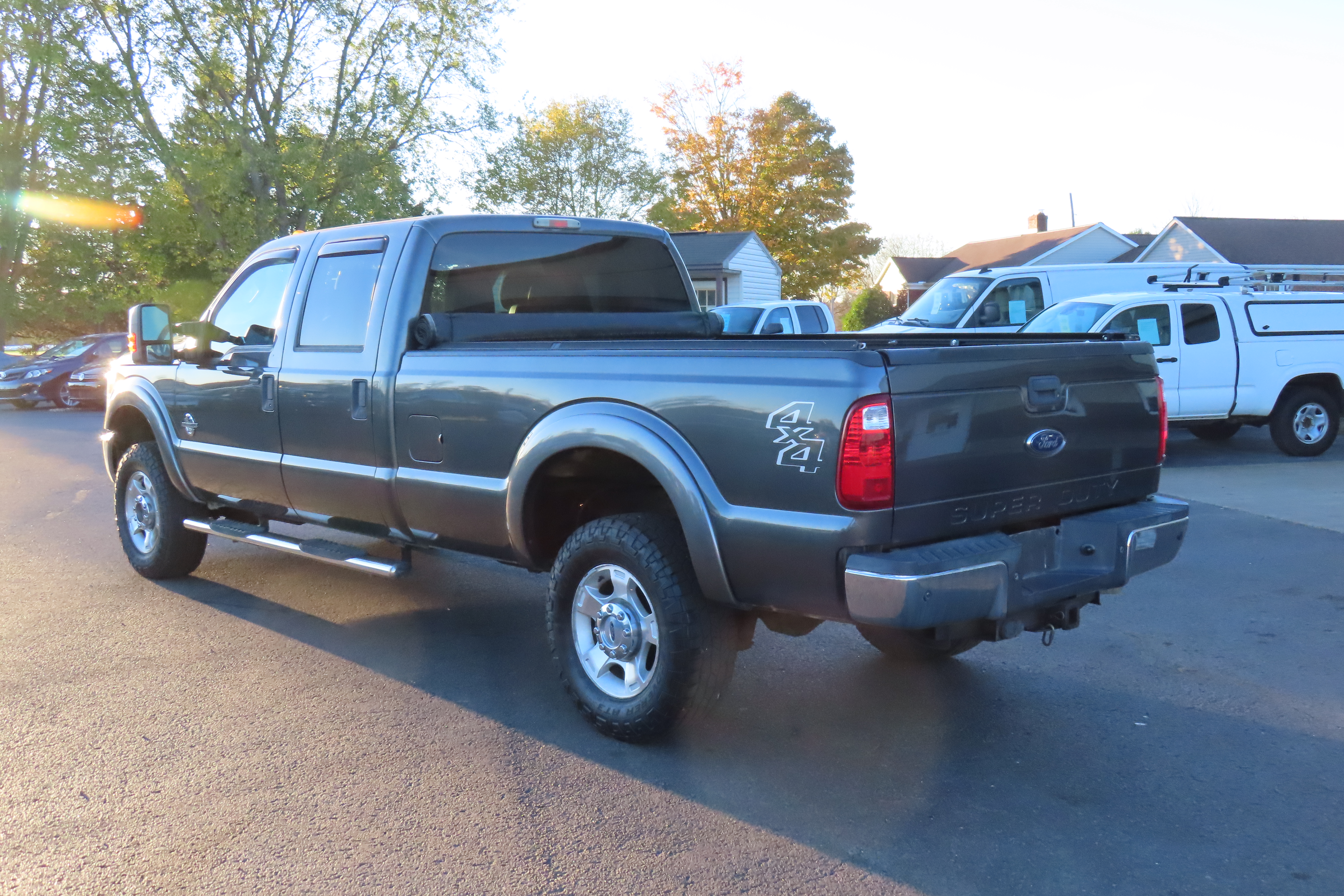 Used 2016 Ford F350 4x4 Crew Cab Super Duty image 3