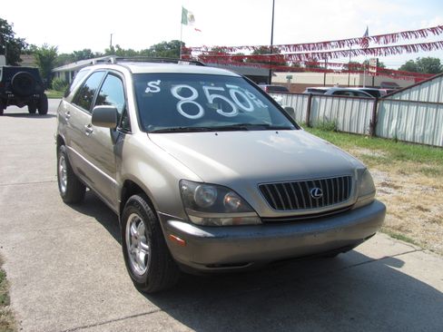 Used 2000 Lexus RX 300 image 2
