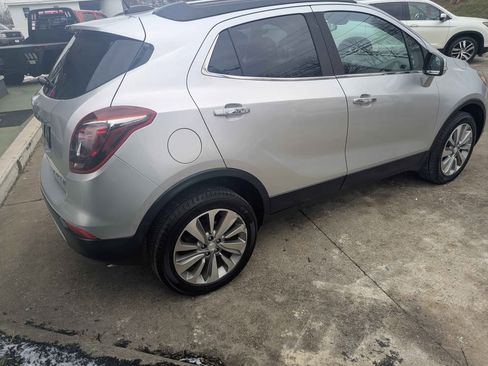 Used 2017 Buick Encore Preferred image 4