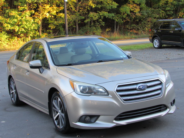 Used 2015 Subaru Legacy 2.5i Limited AWD/4WD image 14