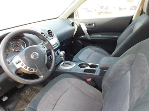 Used 2013 Nissan Rogue SV image 11