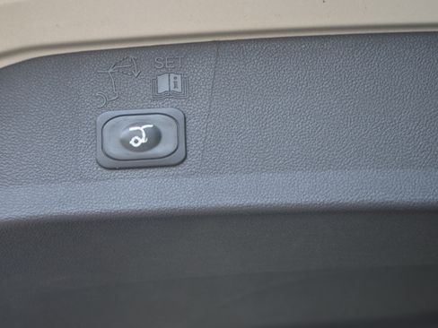 Used 2018 Ford Escape 4WD SEL image 26