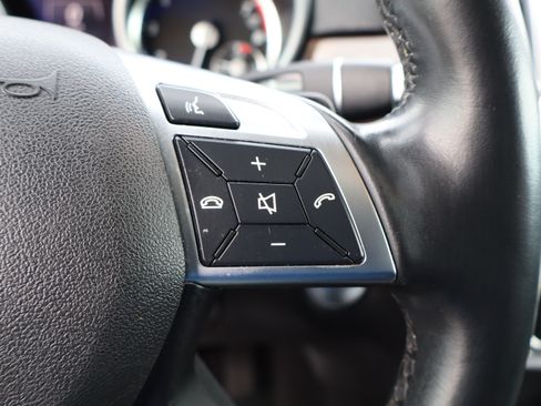 Used 2016 Mercedes-Benz GL 450 image 23