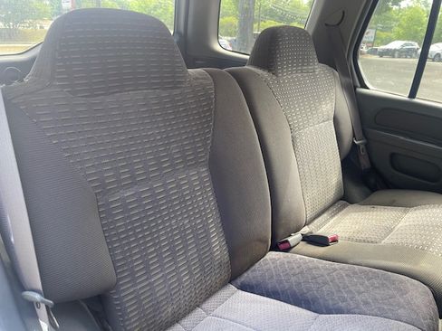 Used 2001 Nissan Xterra 2WD SE image 18