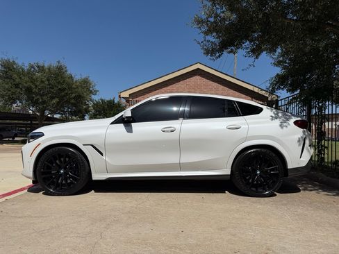 Used 2020 BMW X6 xDrive40i AWD/4WD image 17