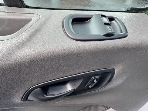 Used 2021 Ford Transit 250 image 15