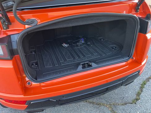 Used 2018 Land Rover Range Rover Evoque HSE Dynamic image 11