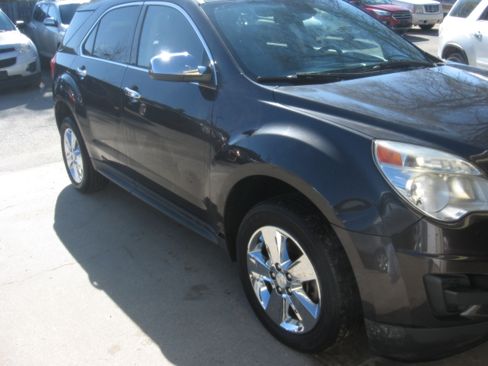 Used 2015 Chevrolet Equinox LT FWD image 3