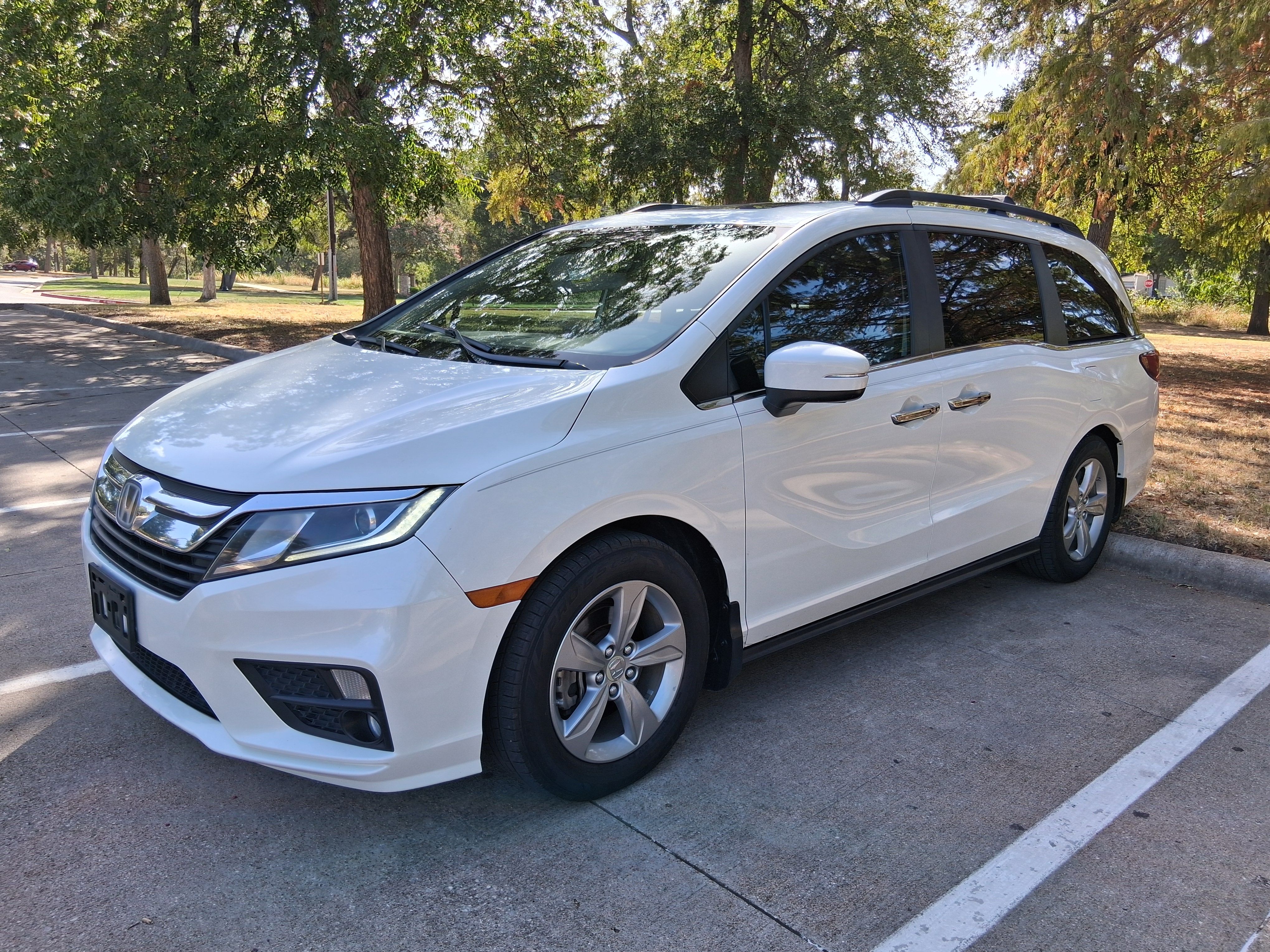 Used 2018 Honda Odyssey EX-L image 4