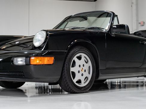 Used 1991 Porsche 911 Carrera 4 image 23