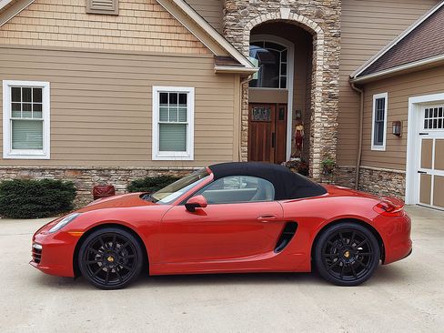 Used 2014 Porsche Boxster image 16