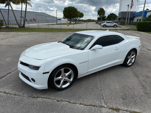 Used 2014 Chevrolet Camaro LT Coupe RWD image 25