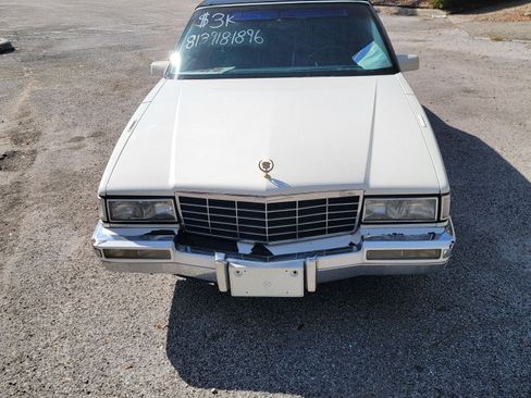 Used 1993 Cadillac De Ville Touring image 1