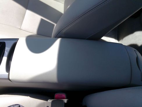 Used 2007 Toyota Prius w/ Package 6 FWD image 23