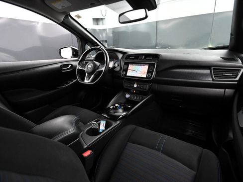 Used 2022 Nissan Leaf SV Plus image 44