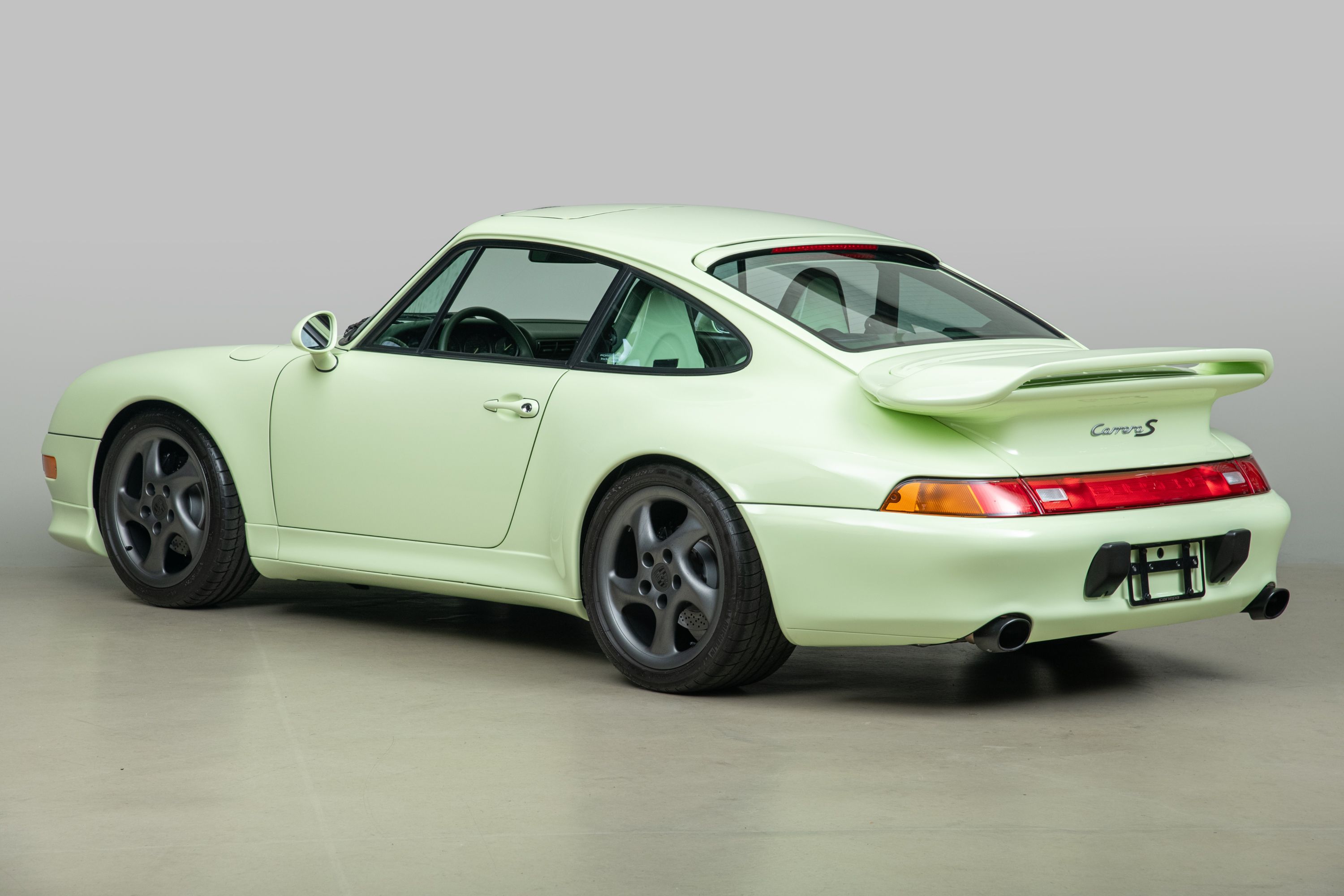 Used 1998 Porsche 911 Carrera S RWD image 4