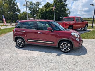 Used 2015 FIAT 500L Trekking image 1