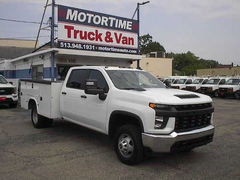 Used 2022 Chevrolet Silverado 3500 W/T RWD image 1