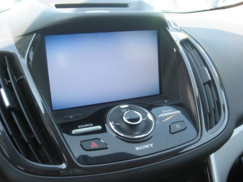 Used 2013 Ford Escape SEL image 10