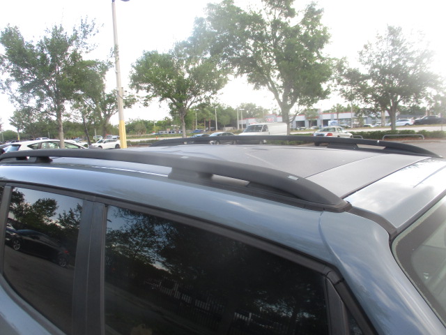 Used 2016 Jeep Renegade Latitude FWD image 27