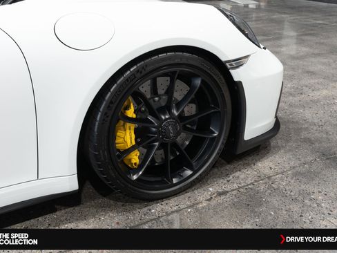 Used 2018 Porsche 911 GT3 image 59