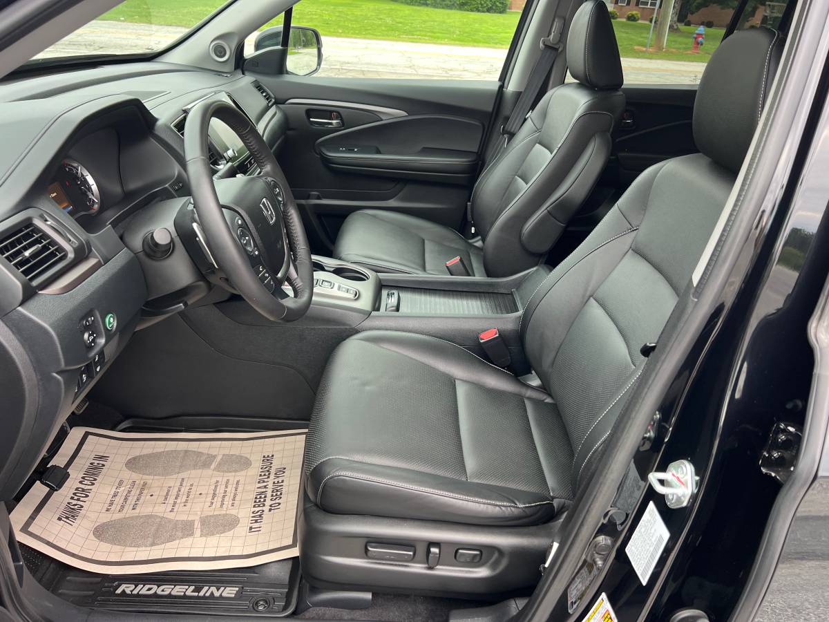 Used 2023 Honda Ridgeline AWD RTL-E image 14