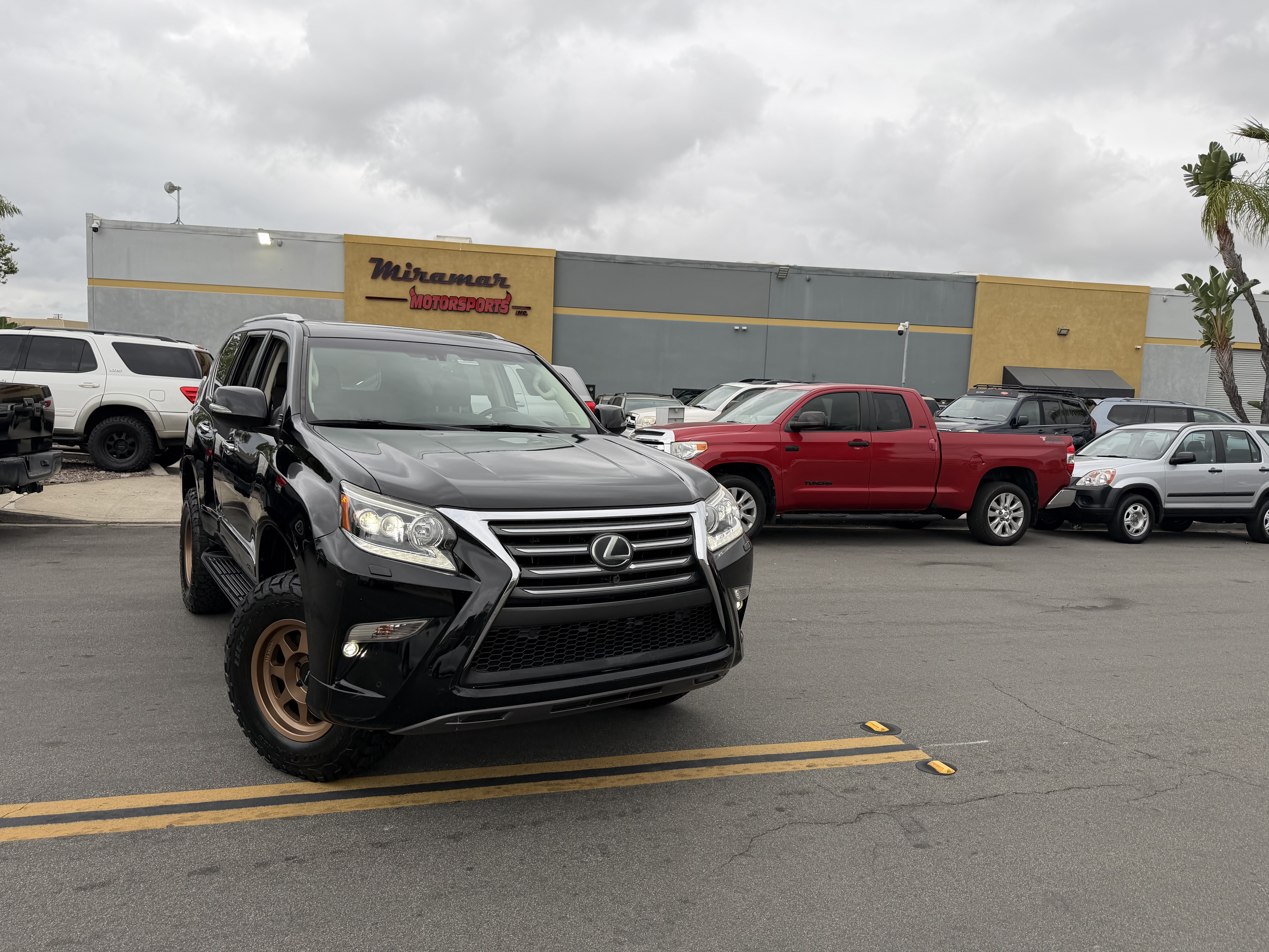 Used 2017 Lexus GX 460 Luxury AWD/4WD image 1