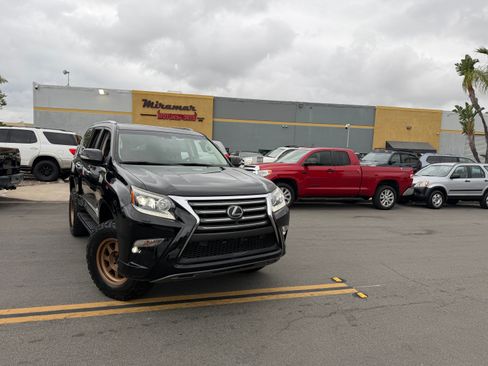 Used 2017 Lexus GX 460 Luxury image 1
