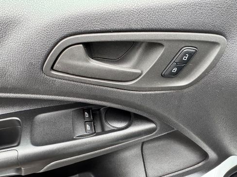 Used 2016 Ford Transit Connect XL image 16