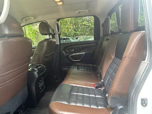 Used 2017 Nissan Titan XD 4x4 Crew Cab image 24