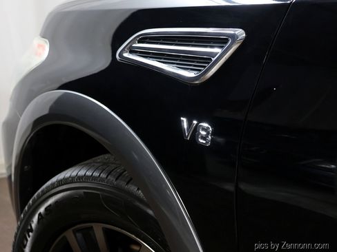 Used 2017 Nissan Armada Platinum image 9