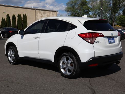 Used 2016 Honda HR-V EX image 6