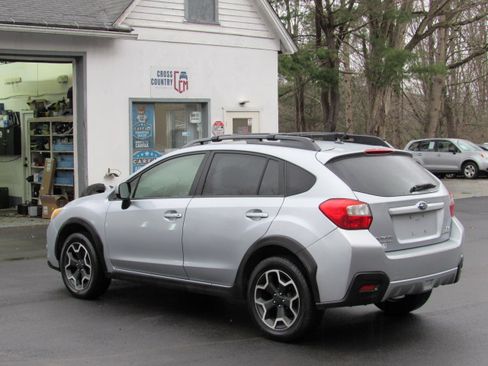 Used 2014 Subaru XV Crosstrek 2.0i Premium image 5