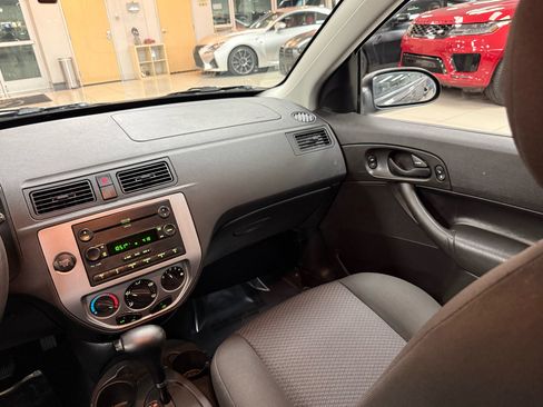 Used 2006 Ford Focus S image 13