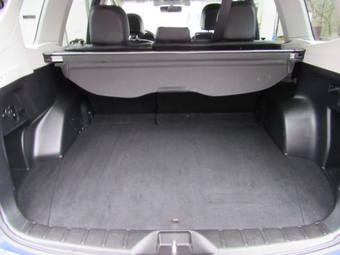 Used 2017 Subaru Forester 2.5i Touring image 17