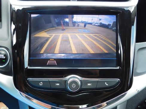 Used 2020 Chevrolet Sonic Premier image 17