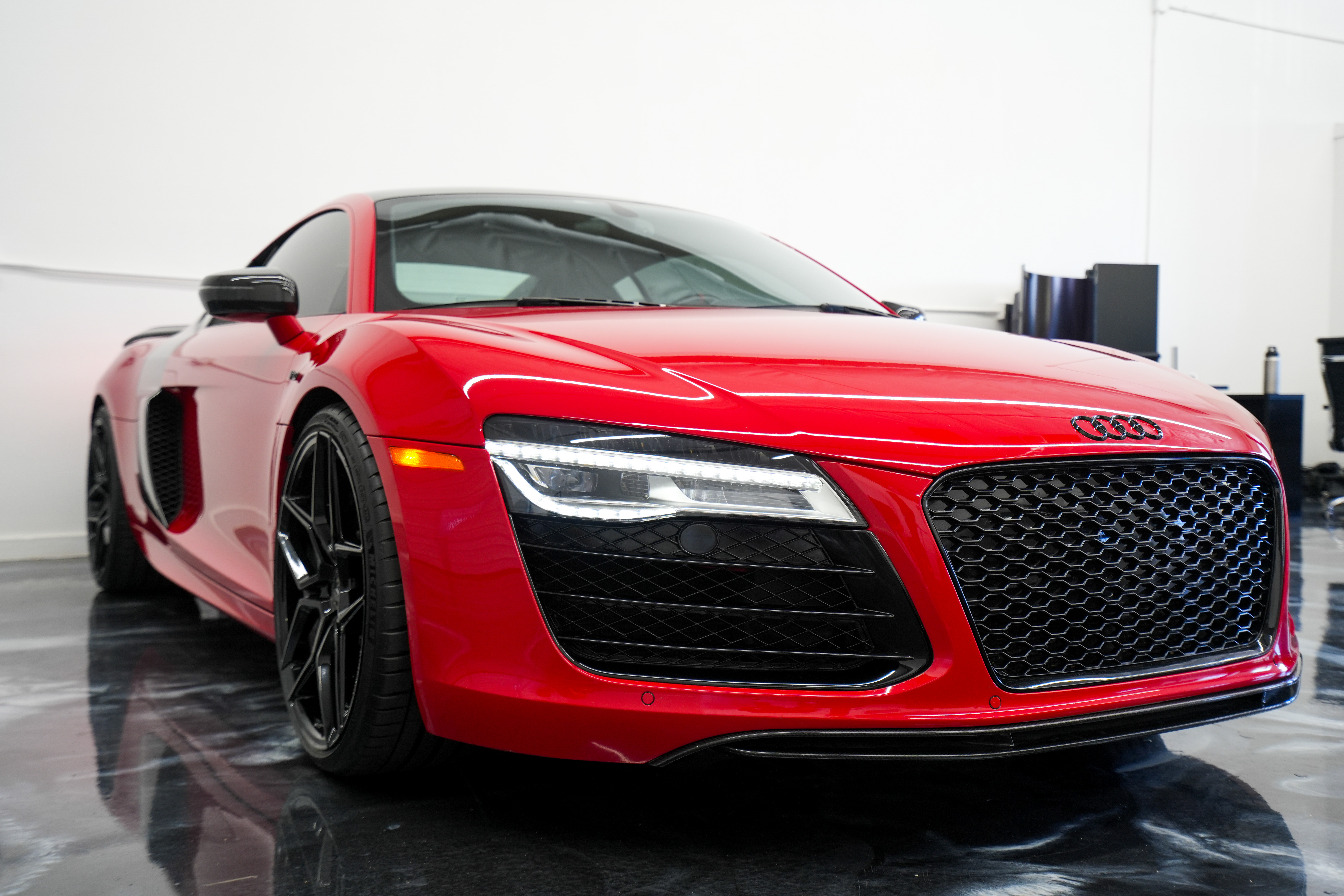 Used 2014 Audi R8 V10 plus Coupe AWD/4WD image 16
