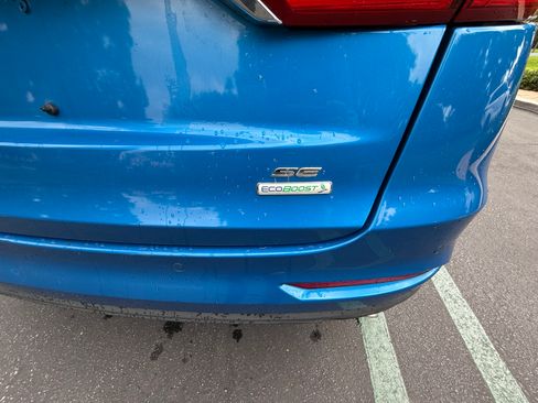 Used 2019 Ford Fusion SE FWD image 6