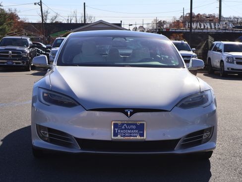 Used 2017 Tesla Model S P100D image 3