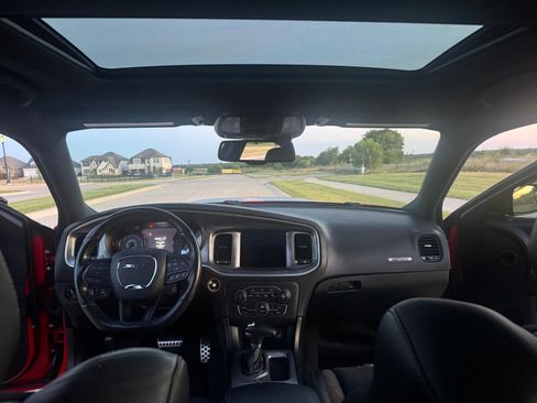 Used 2022 Dodge Charger R/T RWD image 8