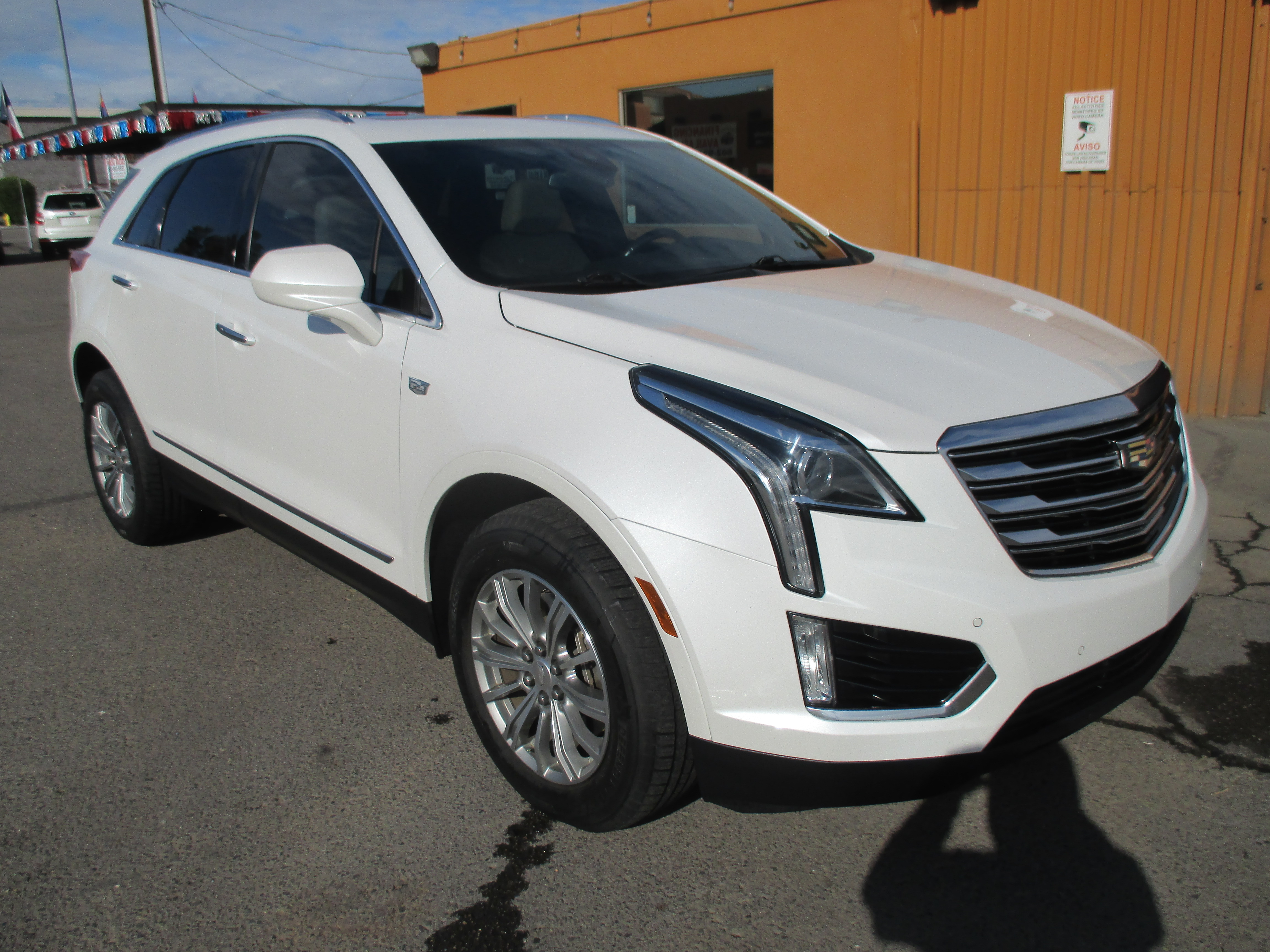 Used 2019 Cadillac XT5 Premium Luxury Sport Utility 4 FWD image 17