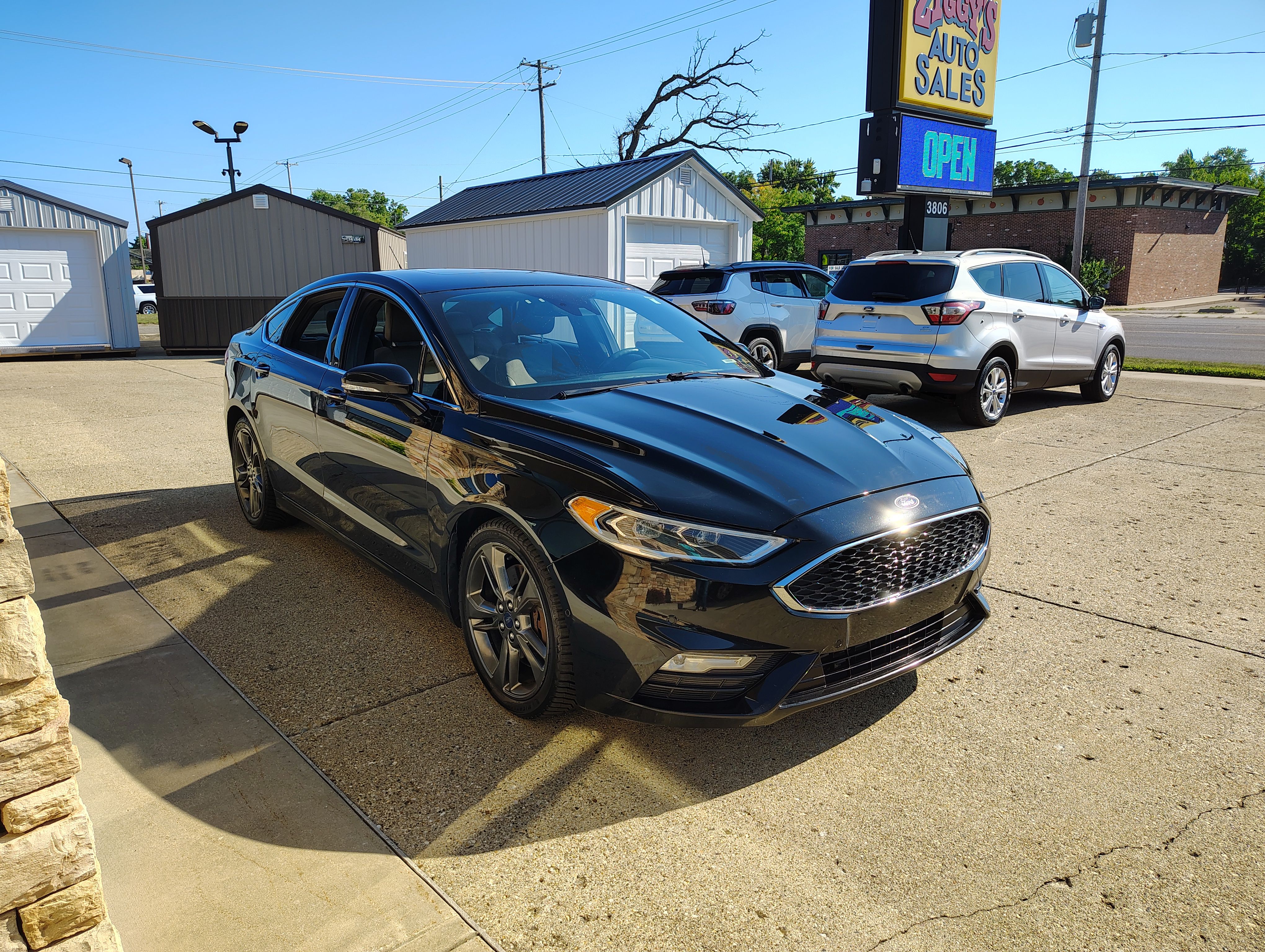 Used 2017 Ford Fusion Sport AWD image 3