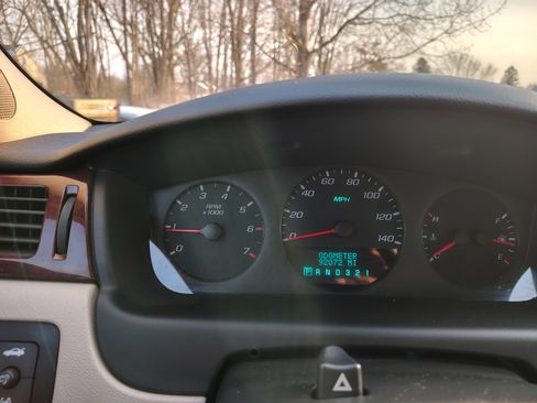 Used 2009 Chevrolet Impala LS image 6